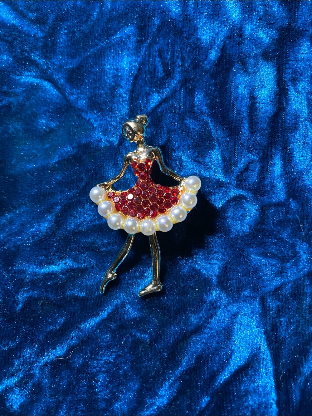 Ballet Dancer Pearl Red Crystal Gold tone Brooch Pin Fall Scarf